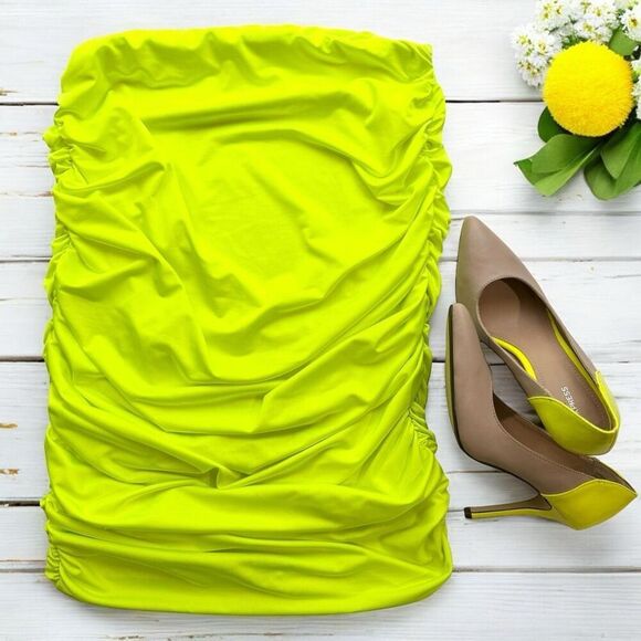 OUFIT Fashion Nova Neon Yellow Strapless Dress Large & Express Pointed Toe Heels - Picture 1 of 8